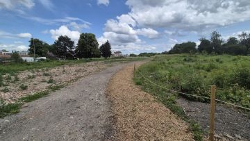 Satalická pila - koridor pro pěší